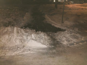 ... noch mal als Nahaufnahme 260105_7074i6_StrassenueberquerungLechstrasse_052-071_Barrierefrei_SchneeweheAmUebergang.jpg